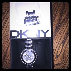 DKNY Womans silver watch