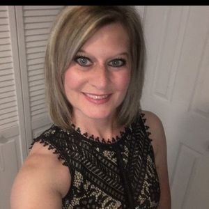 Meet your Posher, Shana