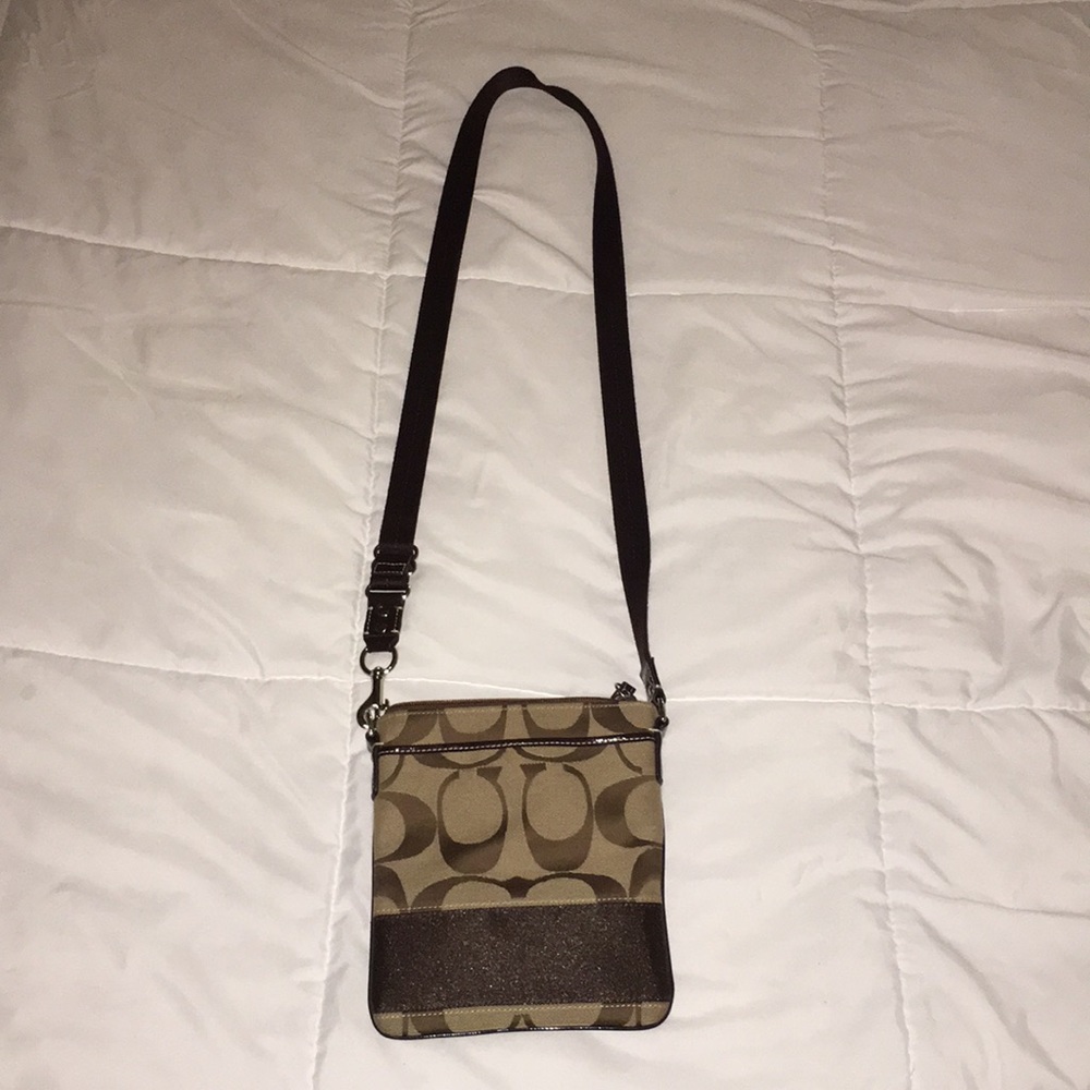 Brown COACH crossbody purse!