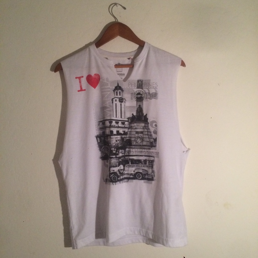 White graphic tee