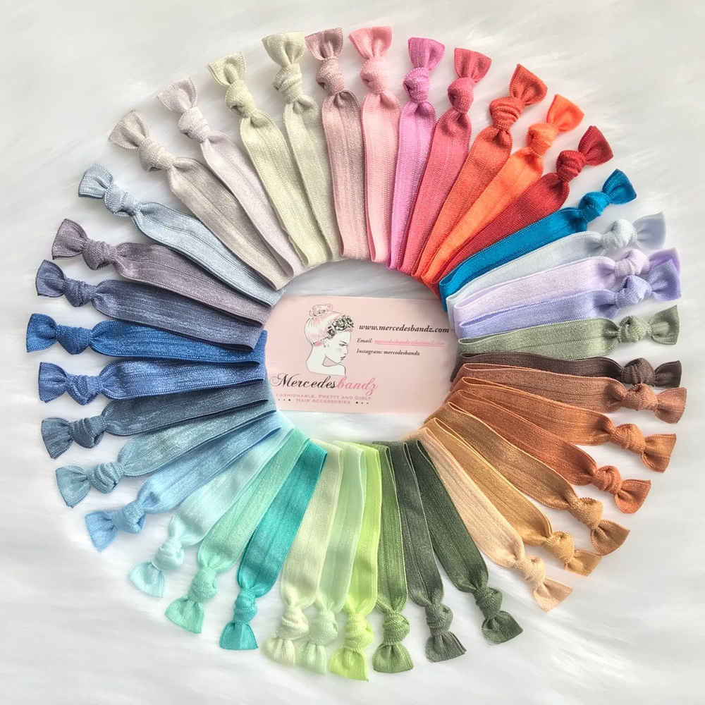 Lot of 40 Hair Ties