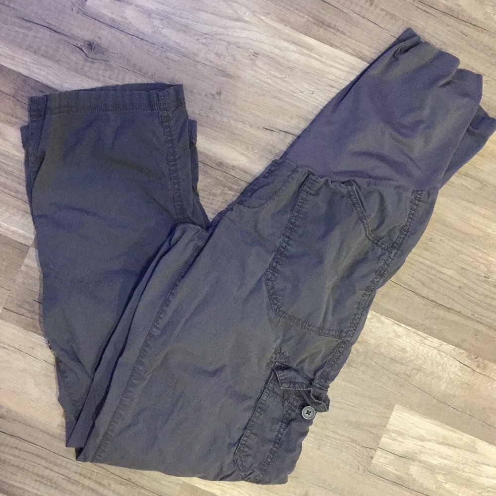 Motherhood maternity cargo pants.