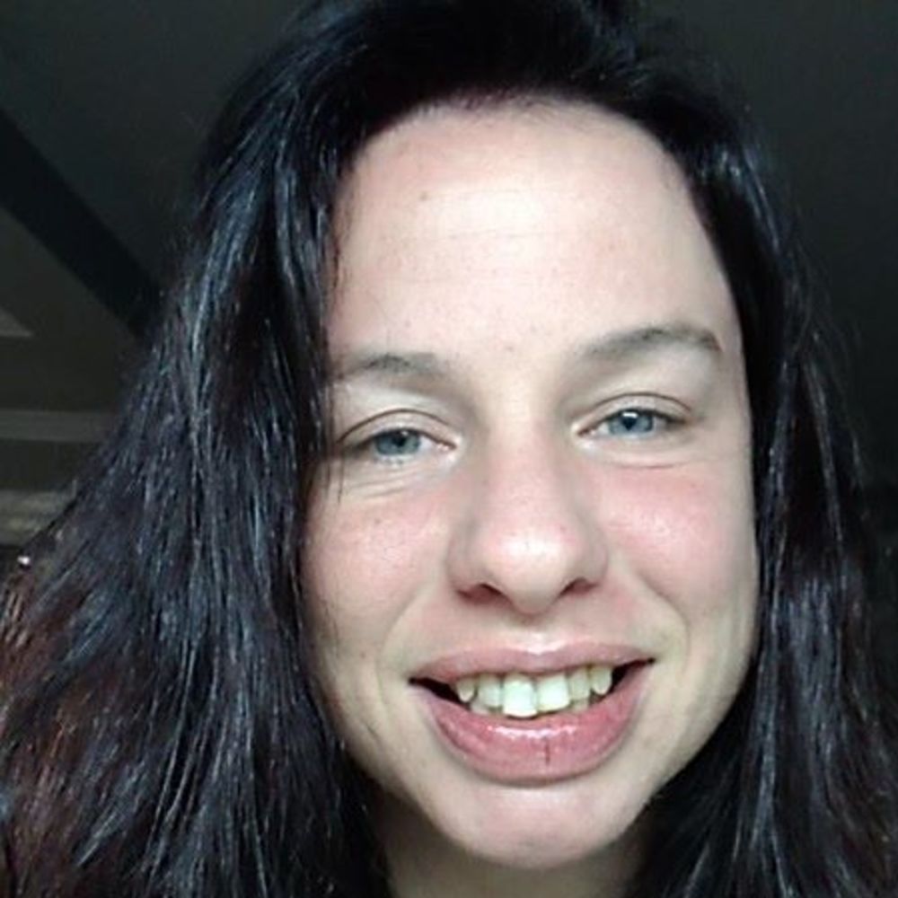 Meet your Posher, Kayla may
