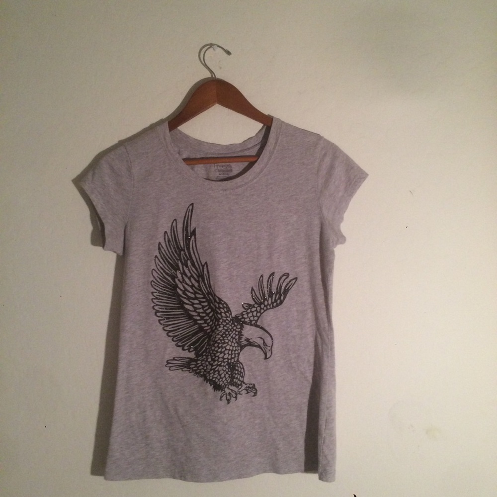 Graphic grey tee