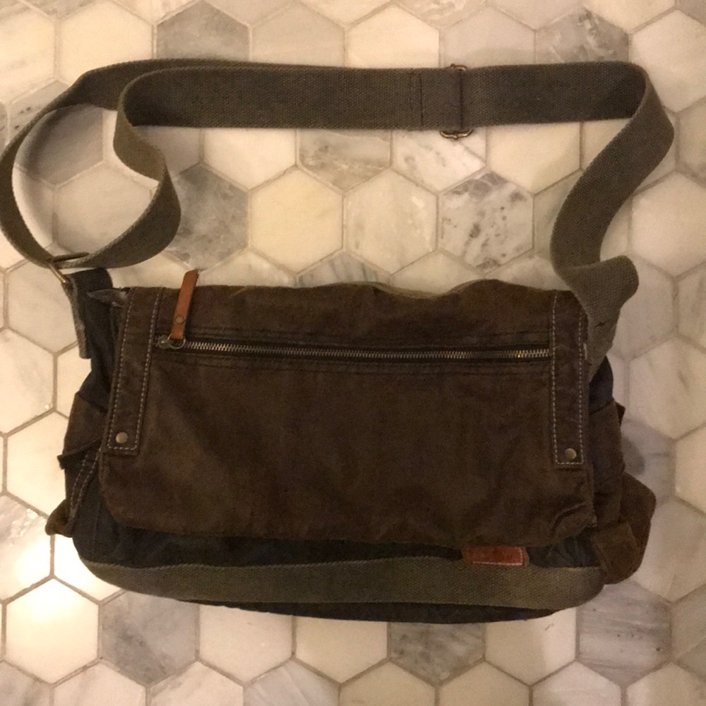 Bed Stu Hawkeye Messenger Bag