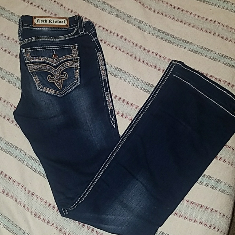 👑Boot cut Vaness Rock Revival Jeans👖