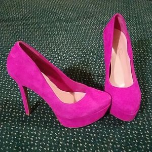 Fuscia Jessia Simpson heels