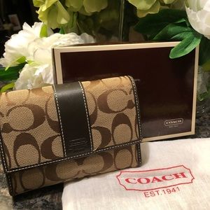 Coach Signature Wallet