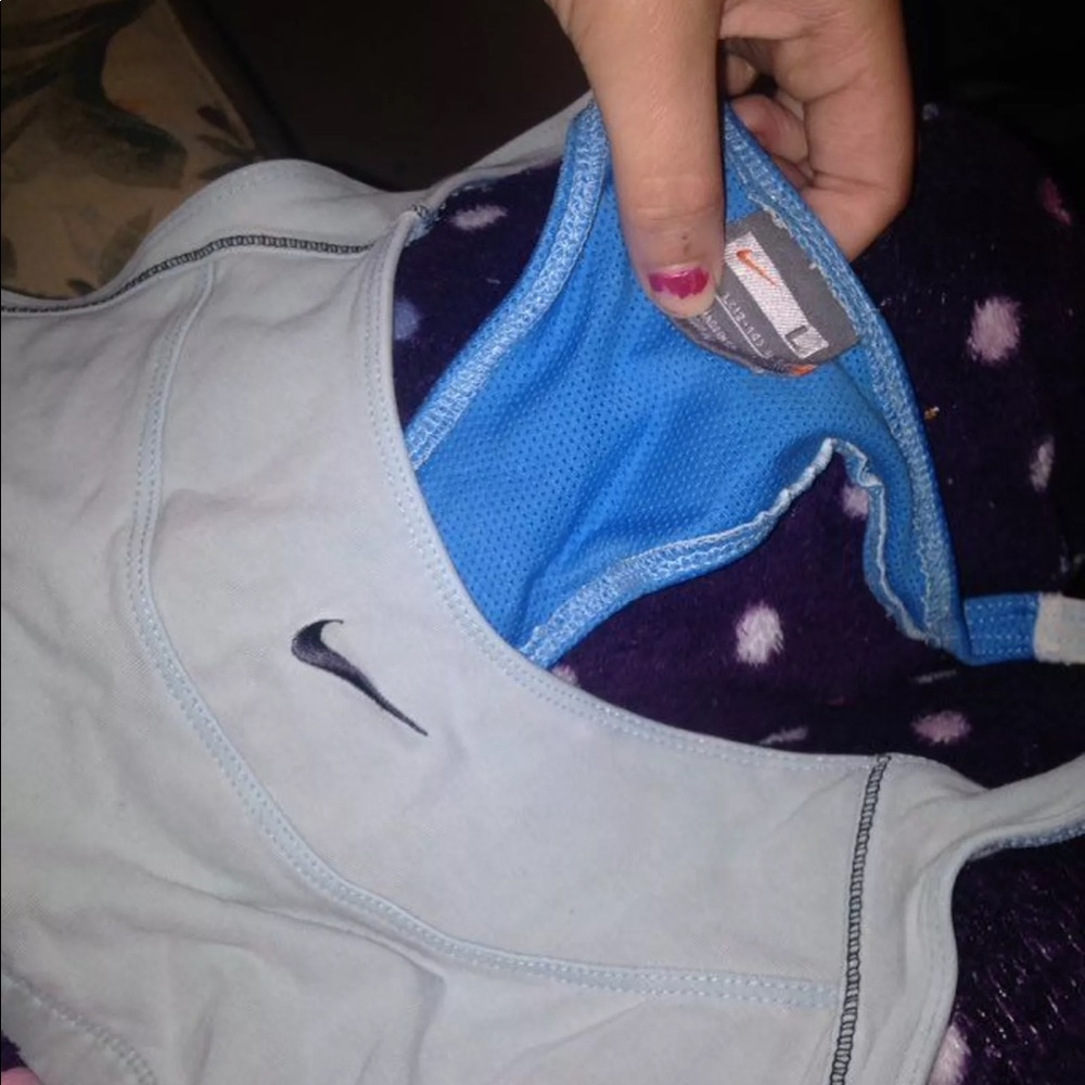 nike sports bra