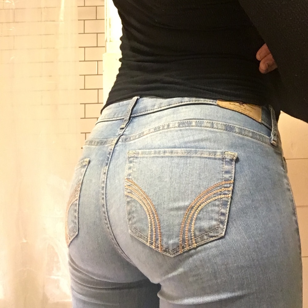 Hollister Super Skinny Jeans (worn twice)