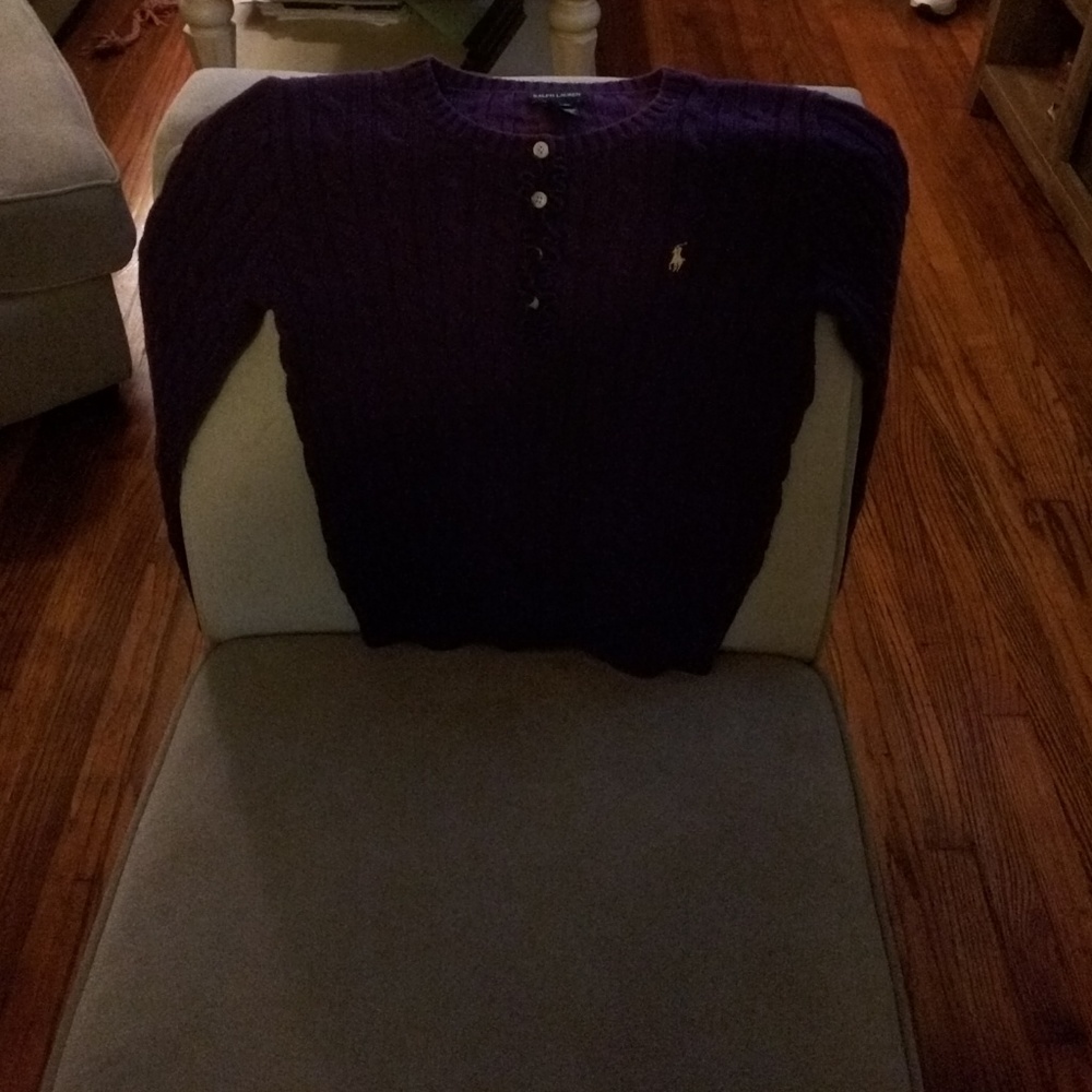 Polo sweater