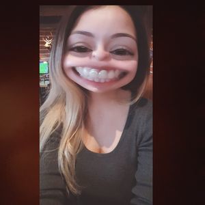 Meet your Posher, Perla