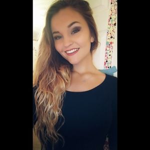 Meet your Posher, Kaitlyn