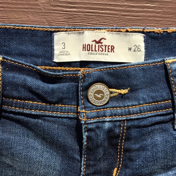 NWOT Hollister Jean Shorts - Picture 3 of 5