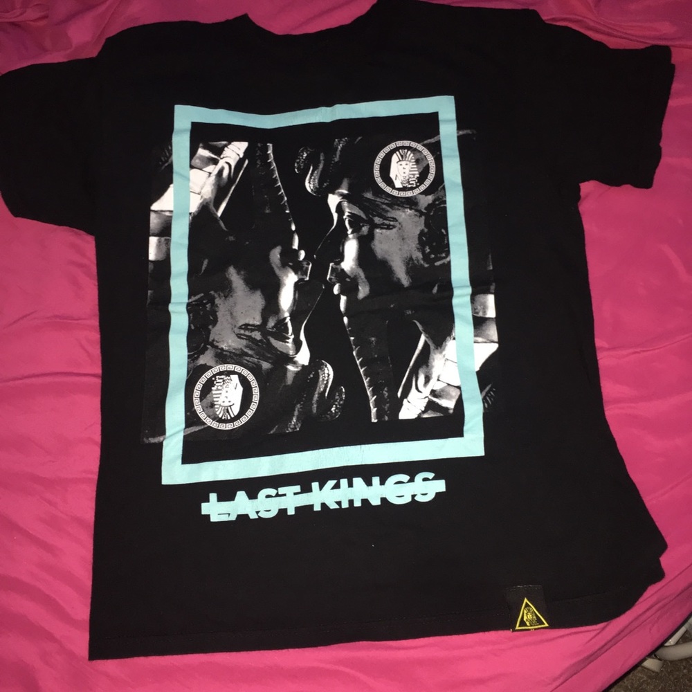 Graphic t-shirt