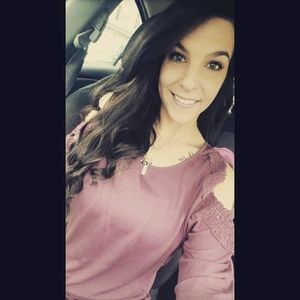 Meet your Posher, Megan