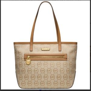 Never Used Michael Kors Medium Tote Purse