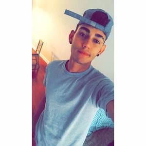 Meet your Posher, Henrique