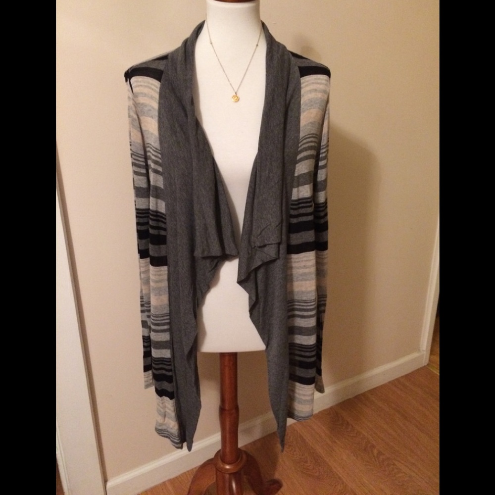 🎀Reduced🎀 Ella moss open cardigan