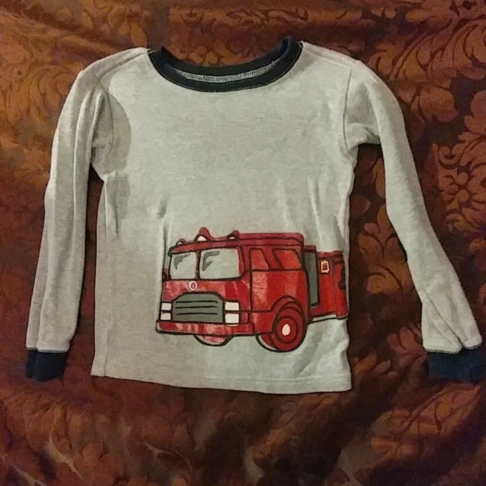 Carter's boys pajama top