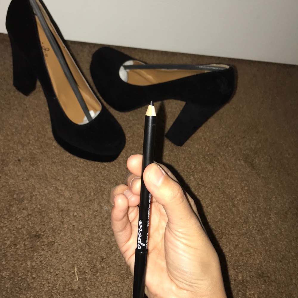 Qupid Trisha heels —BLACK/VELVET