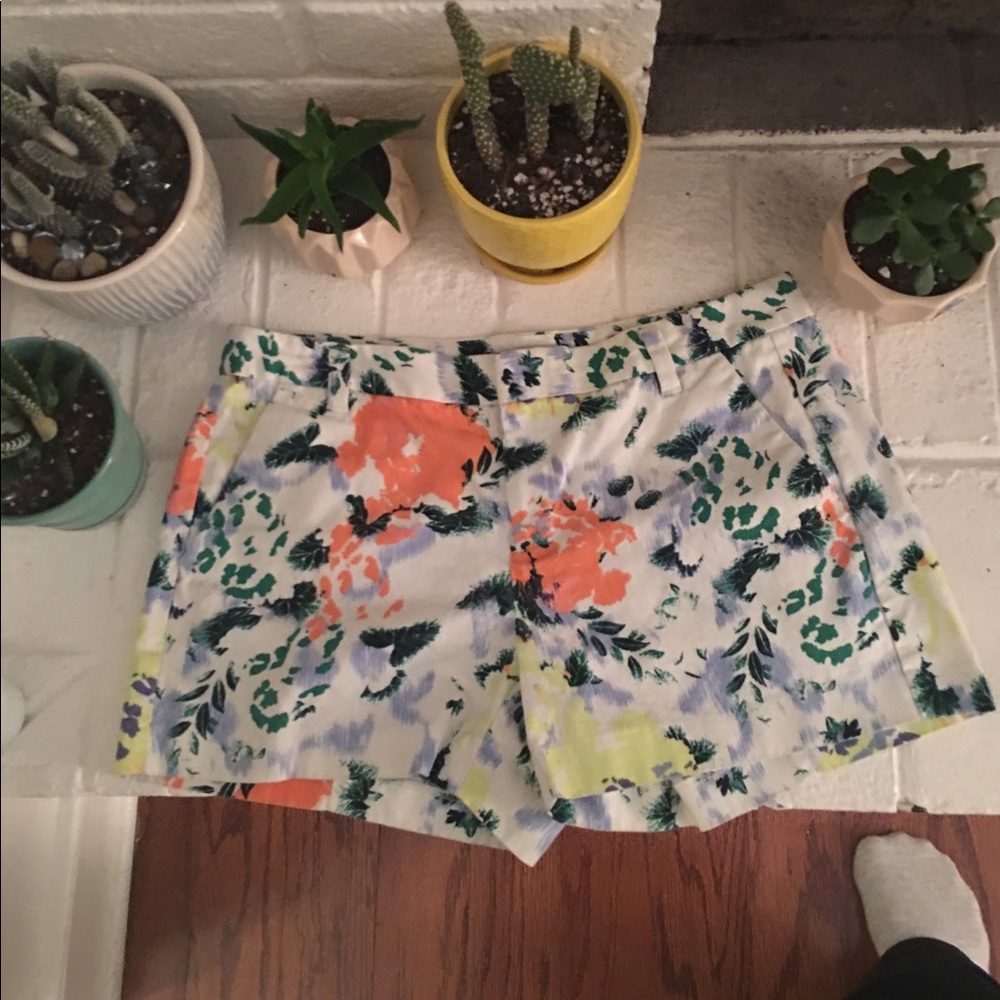 Gap Floral shorts, size 2