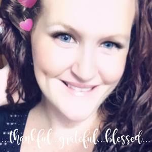 Meet your Posher, Jenn