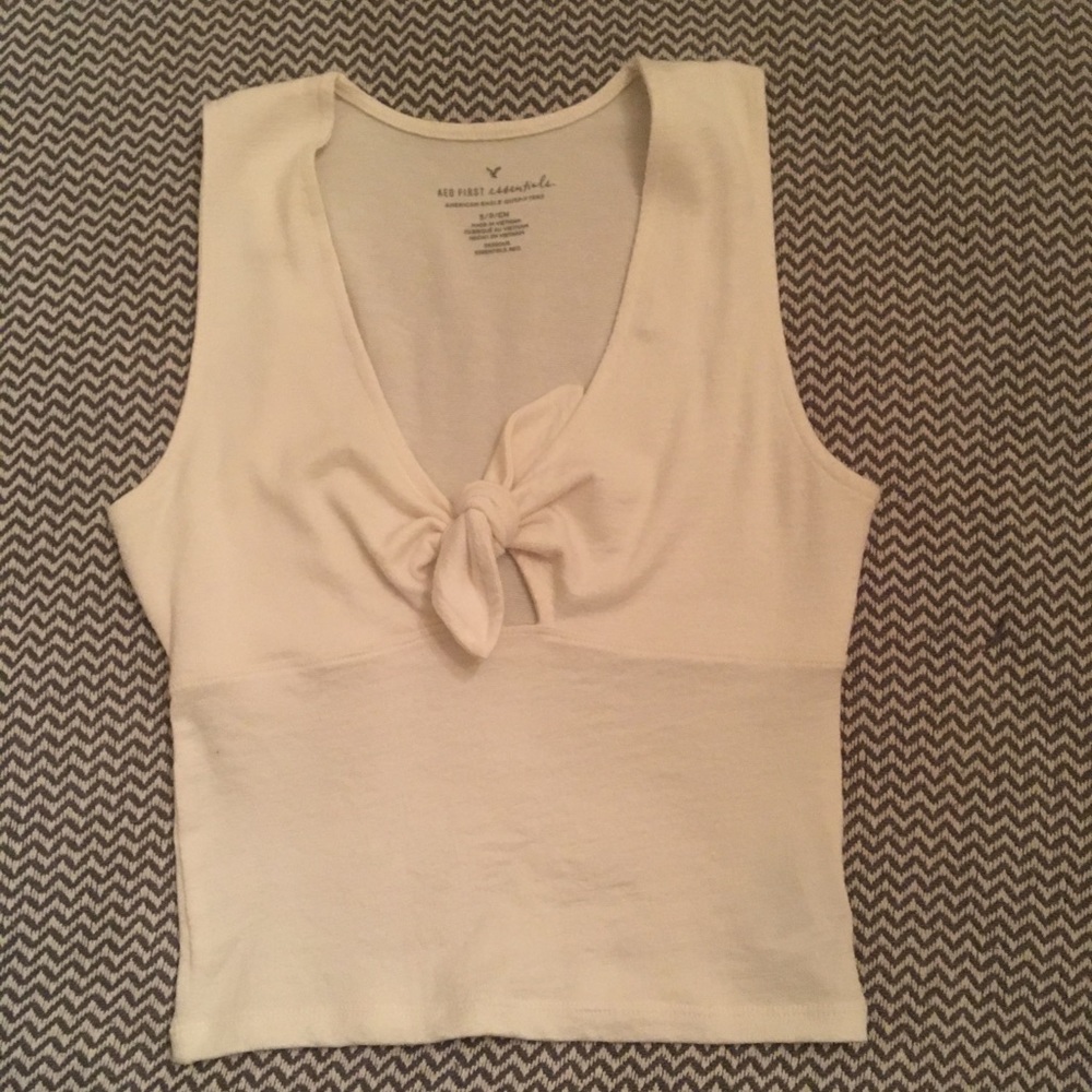 Crop top with tied front!