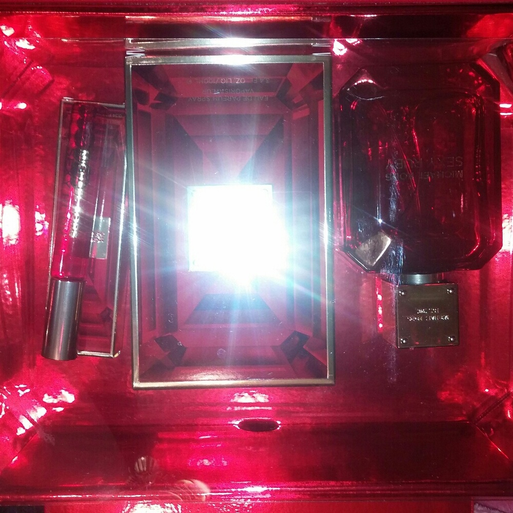 Purfume sets - Picture 2 of 3
