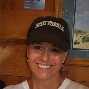 Meet your Posher, Noelle