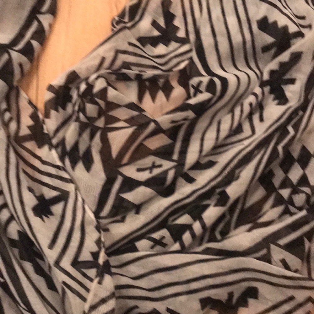 Aztec Print Infinity Scarf - Picture 3 of 3