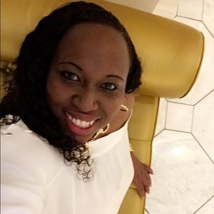 Meet your Posher, Melissa