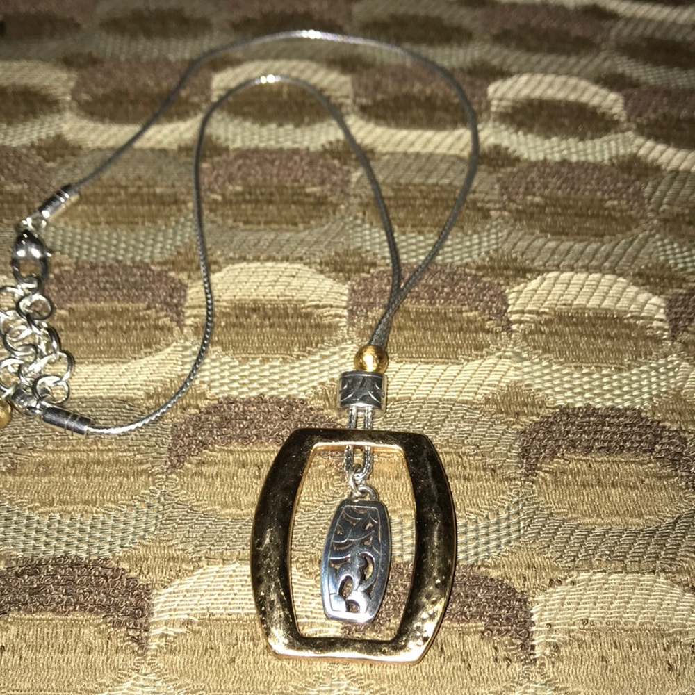 Brighton necklace NWOT