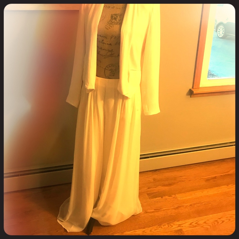 Classy Suit Pants For A New Year