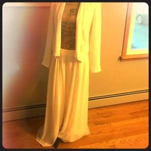 Classy Suit Pants For A New Year