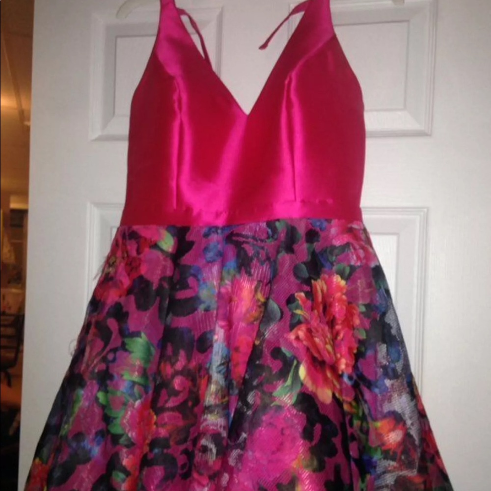 temptation homecoming dress