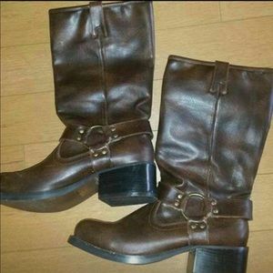 Brown boots size 10