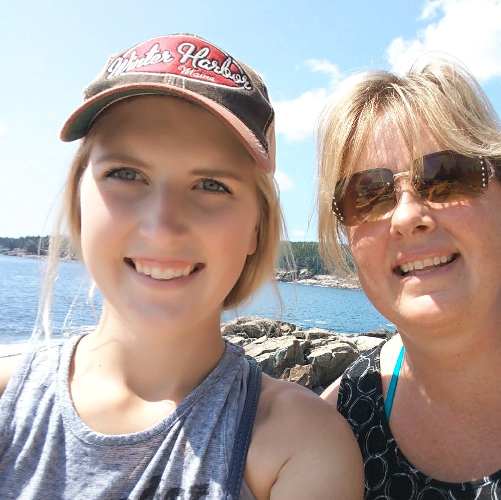 Meet your Posher, Allison