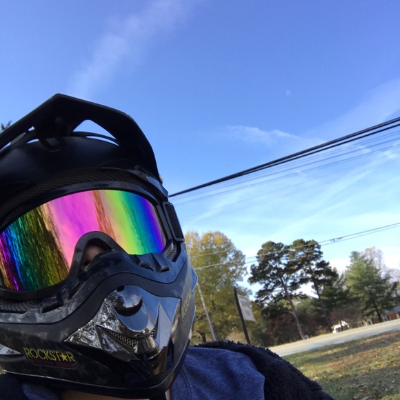 Meet your Posher, Andrew - Picture 1 of 1