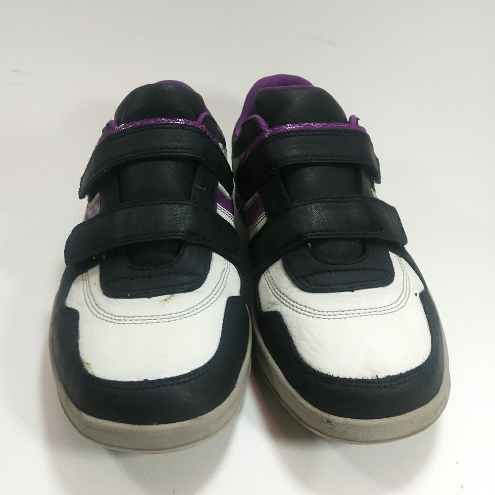 Men size 8 Aldo double strapped sneakers