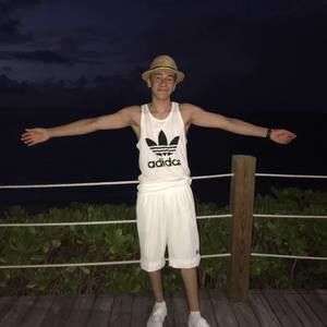 Meet your Posher, Anthony