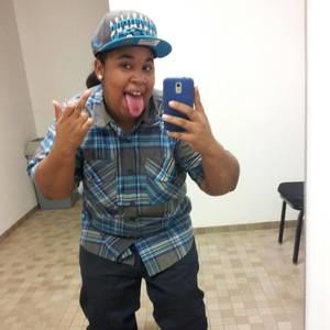 Meet your Posher, April