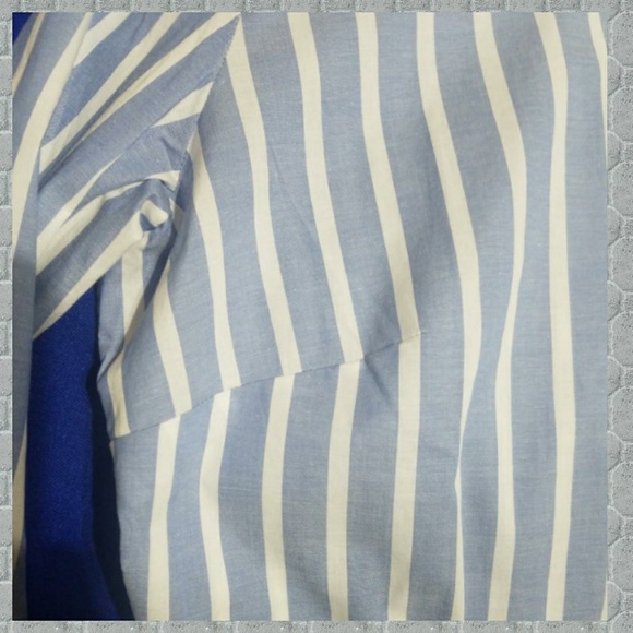 💥LAST 1!!💥 TAYLOR CHAMBRAY~SZ 8⭕ - Picture 3 of 4