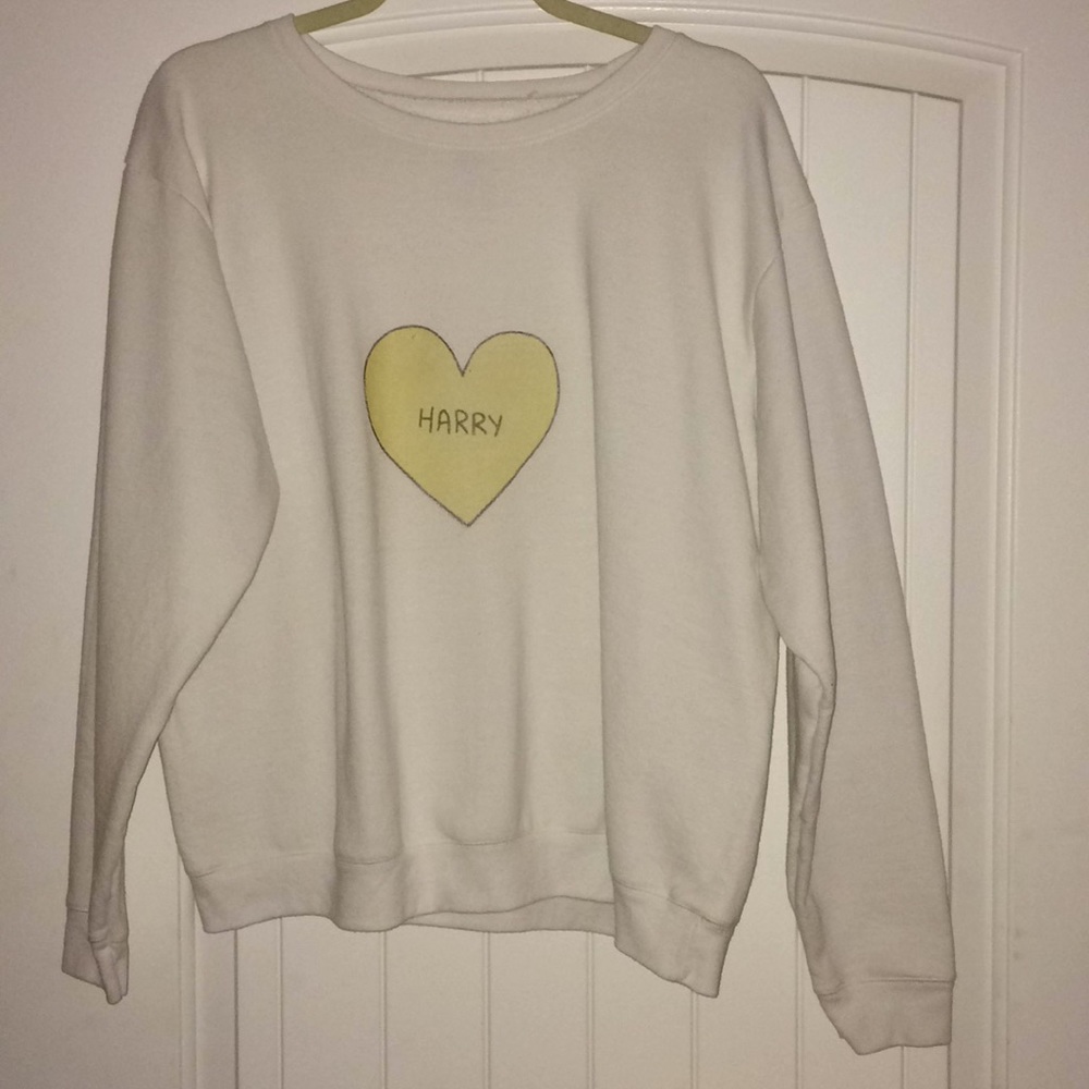Oversized Harry Styles sweatshirt
