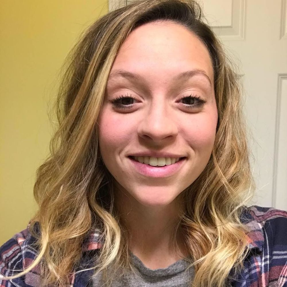 Meet your Posher, Abby