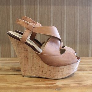 Steve Madden - platform wedges