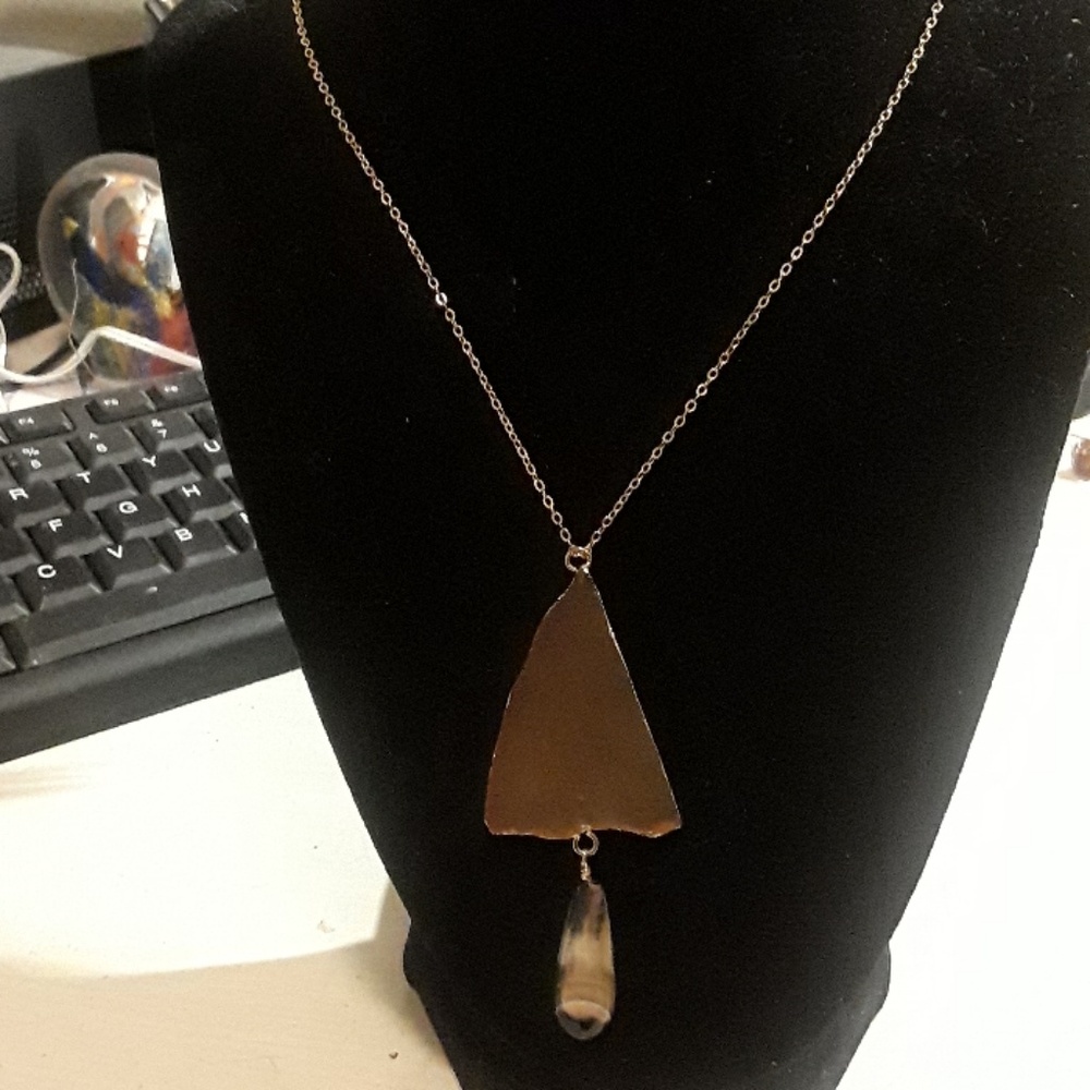 NWT Genuine Semiprecious stones Necklace