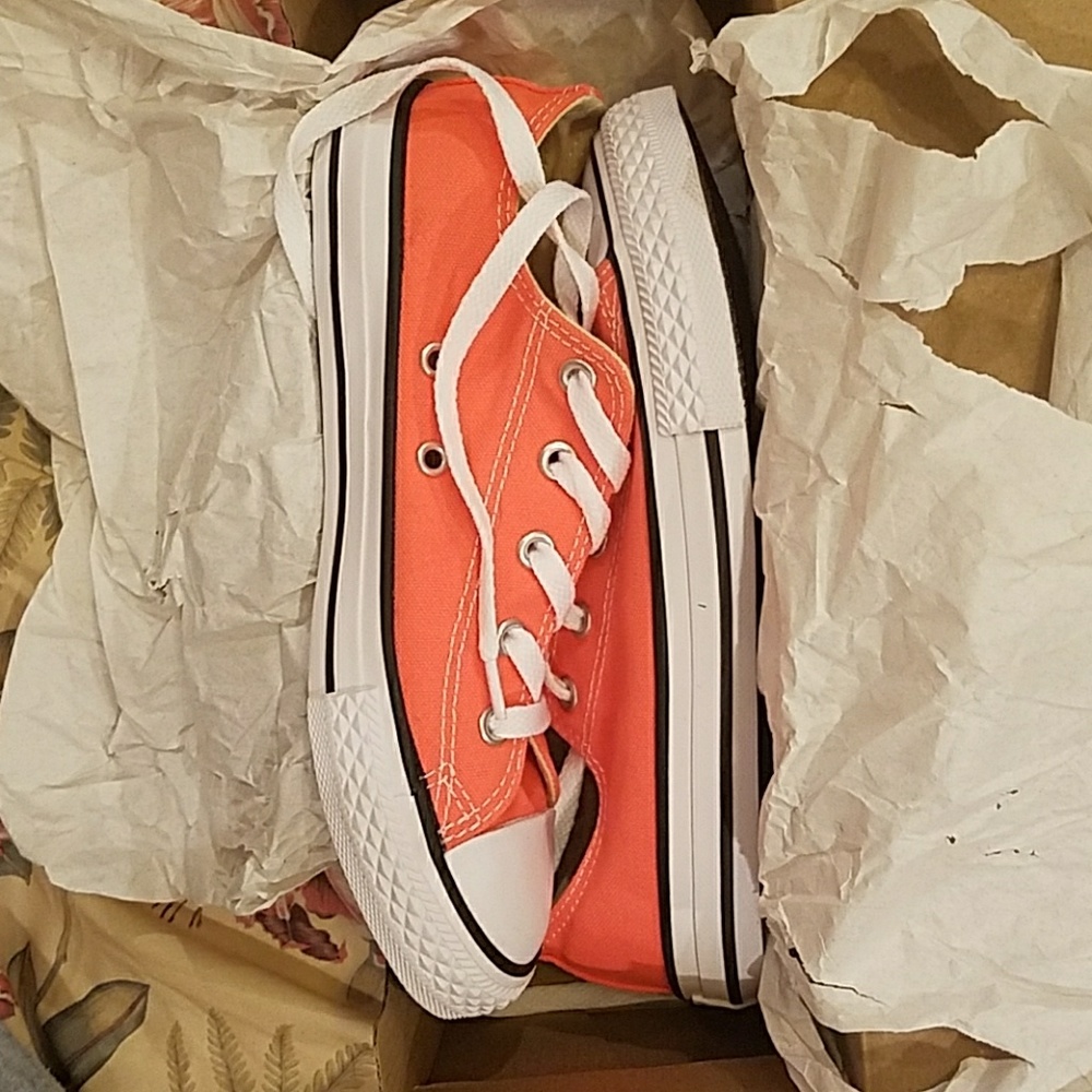 Youth Size 2 Hyper Orange Converse