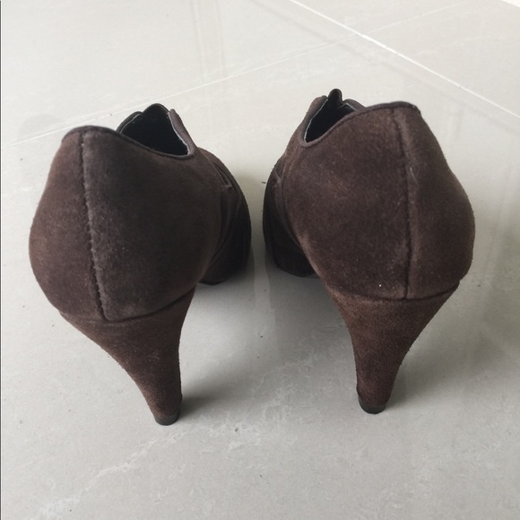 Steve Madden Brown Suede booties size 6 - Picture 6 of 8