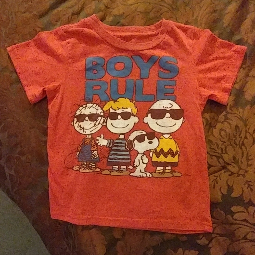 Charlie Brown boys Tee shirt.